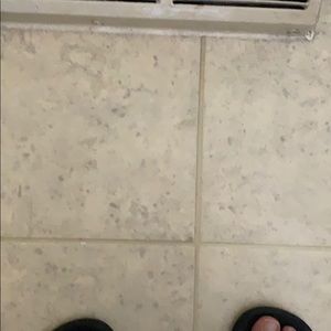 Meet your Posher, Dania